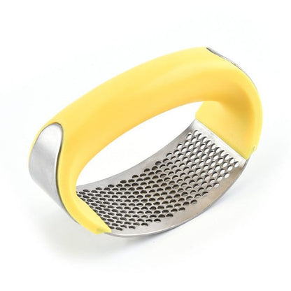 Manual Stainless Steel Garlic Press & Ginger Mincer – Handheld Garlic Crusher (Random Color